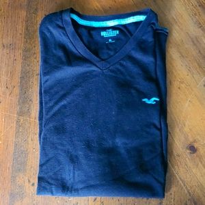 Mens XL Hollister V neck T Shirt Black